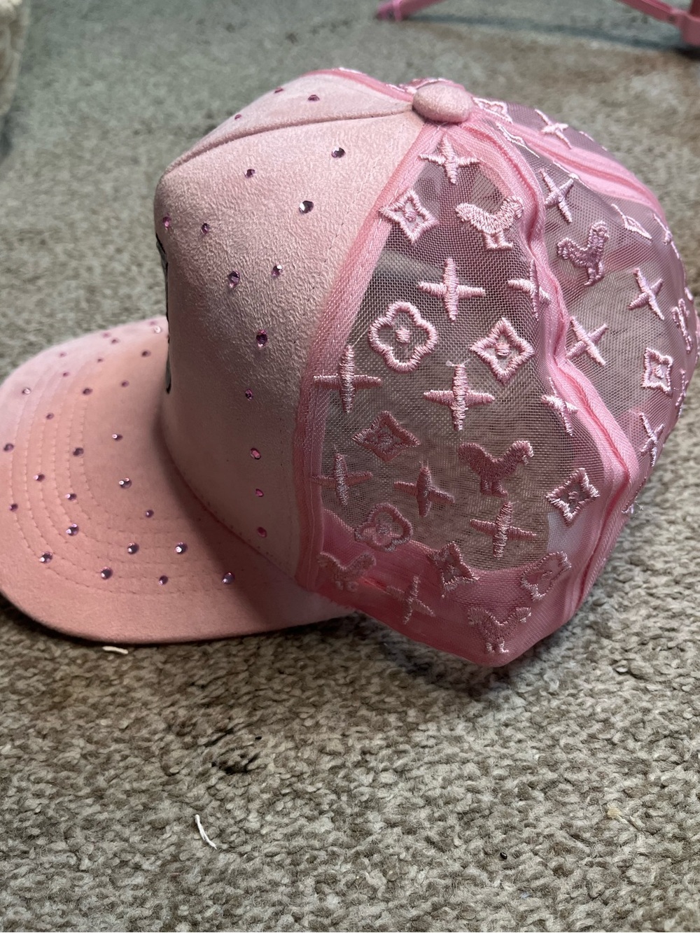 Pink Seattle Mariners Rhinestone Baseball Cap - Picture 2 of 3